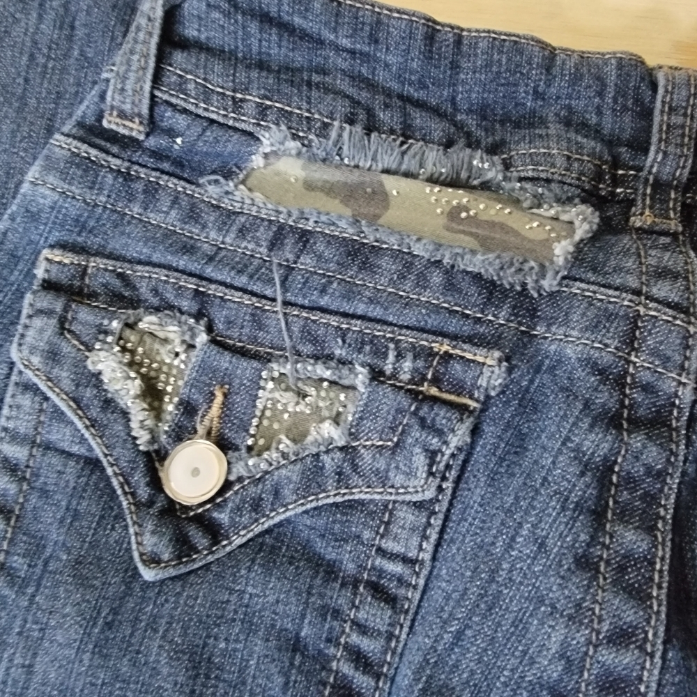 Red Rivet Jeans - Picture 6 of 7